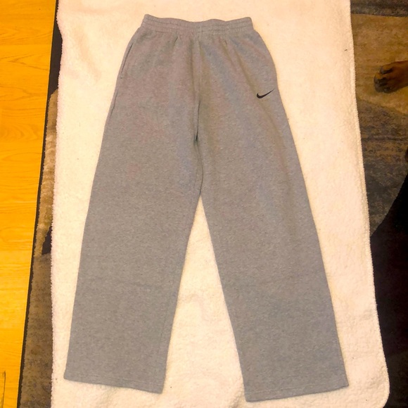 Nike Other - Youth Nike Sweatpants